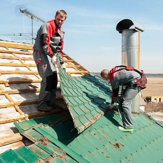 Демонтаж кровли и крыши в Чкаловске и Нижегородской области